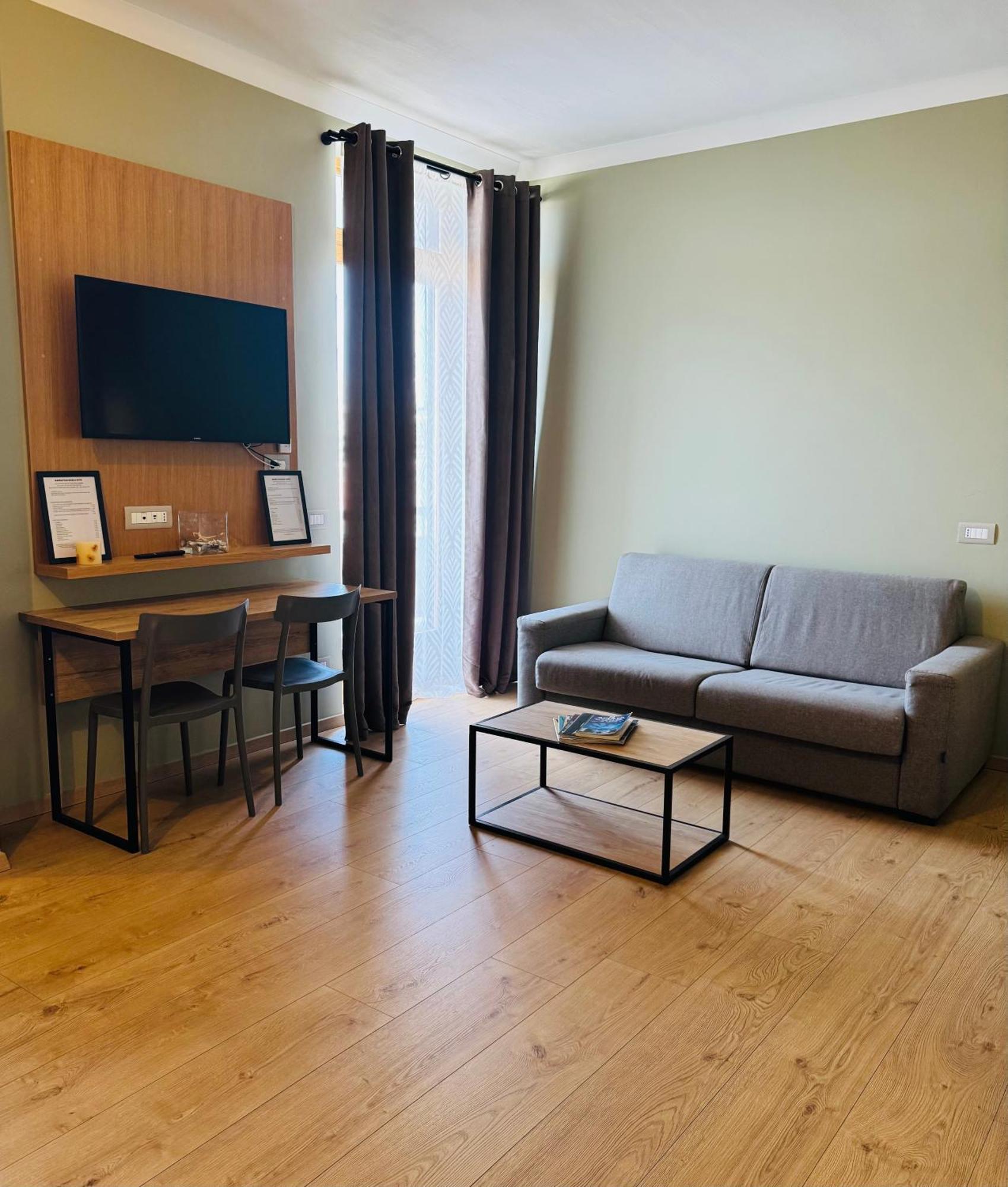Manhattan Room & Suite Bari Exterior foto
